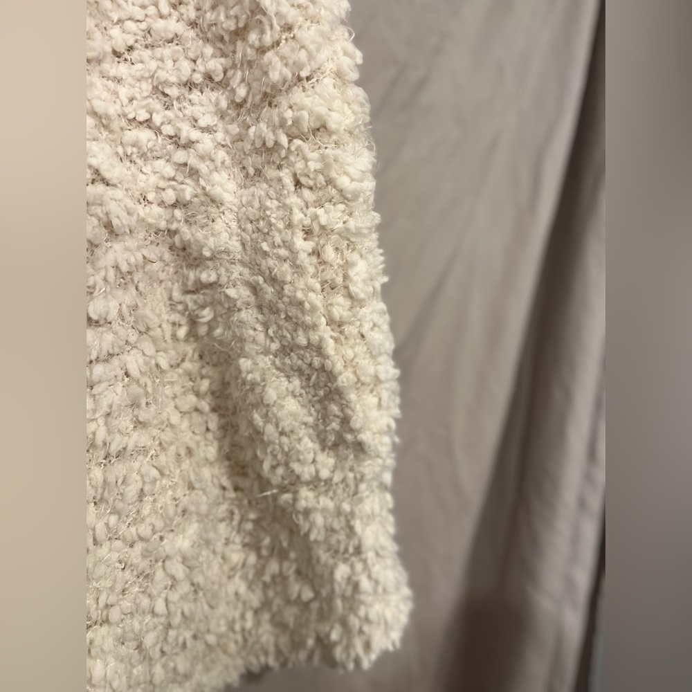 Vest - Picture 5 of 5